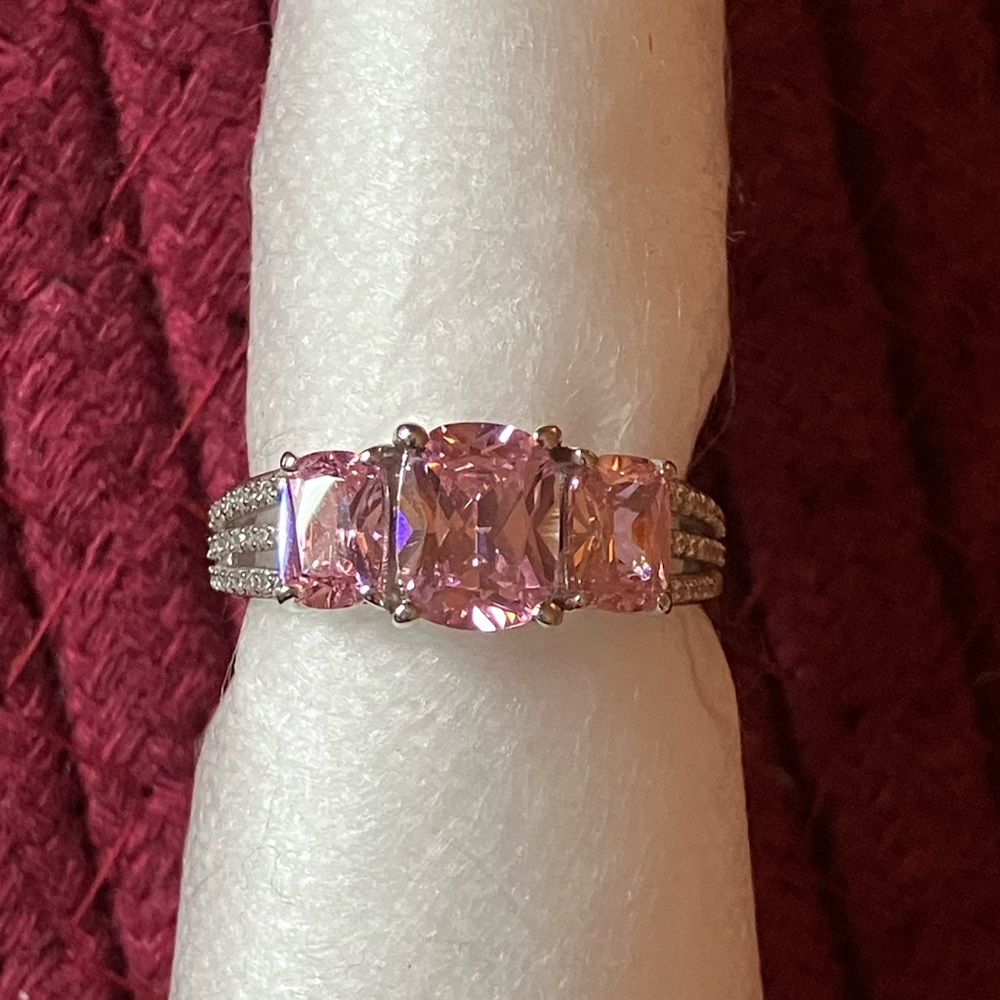 🌸Pink SS CZ Ring